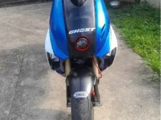 scooter-tres-facile-a-cabrees-a-leger-a-max