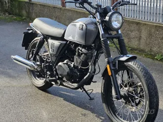 moto-brixton-cromwell-125