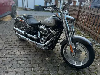 harley-davidson-fat-boy-114-flfbs-wie-neu