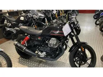 vendo moto guzzi v7 stone special edition (2022 - 25) usata a bologna (codice 9624548) - moto.it