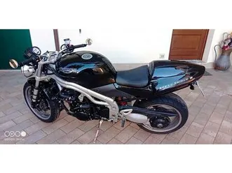 vendo-triumph-speed-triple-955-2002-04-usata-a-ravenna-codice-9682766-moto-it