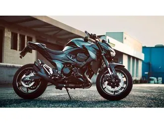 kawasaki-z800e-a2-scheckheft-gepflegt-black-edition