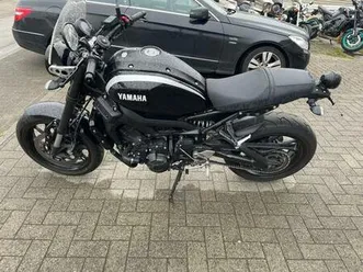 yamaha-xsr900