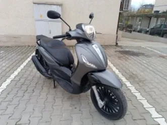 piaggio-beverly-300