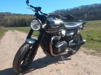 triumph-speed-twin-1200