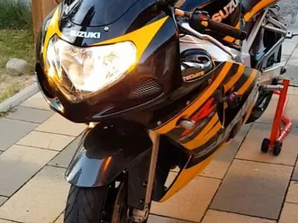 suzuki-gsxr-600