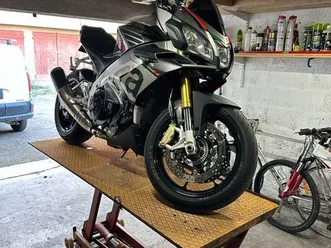 aprilia-tuono-v4-rr-2016