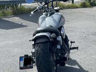 kawasaki-meanstreak-1500-cc-vulcan