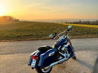 harley-davidson-fld-dyna-switchback-superior-blue-alles-neu