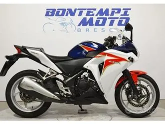 honda cbr 250 r - km.32000