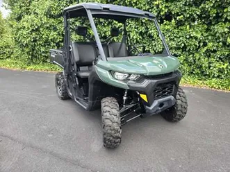 2025-can-am-defender-hd7-xu