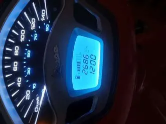 vespa-primavera-red-125-rosso