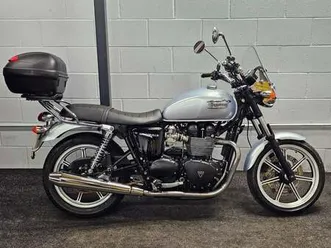 triumph-bonneville-865-12-months-mot-top-box-screen