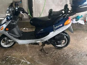 kymco-yager-50-roller