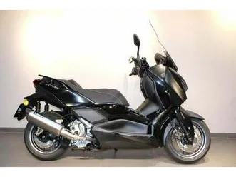 brand-new-un-registered-yamaha-x-max-300-tech-max-with-akrapovic-silencer-black
