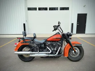 2020-softail-r-heritage-classic-114