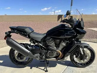 2023-harley-davidson-r-ra1250s-pan-america-1250-special-v-twin