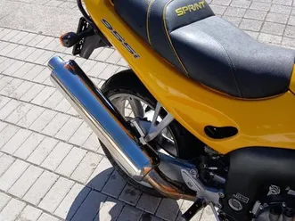 gebrauchte-triumph-sprint-rs