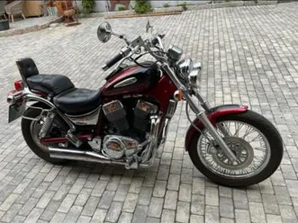 suzuki-intruder-1400-aus-1-hand