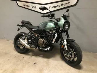 voge-300-ac-1-hand-top-zustand