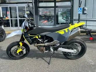 2024-husqvarna-701-supermoto-save-500