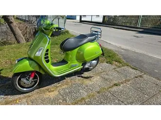 vespa-gts-super-300