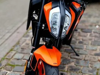 ktm-duke-890-gp