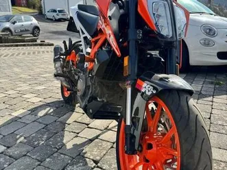moto-ktm-duke-390