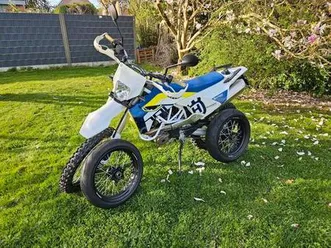 husqvarna-701-enduro-07-2016-22-000km-demande-d'immat-ok