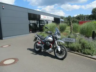 moto-guzzi-v85-tt-my25