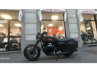 vendo moto guzzi v7 iii stone night pack (2019 - 20) usata a milano (codice 9684930) - moto.it