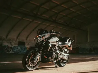 aprilia-shiver-750-abs-95-ps-12-900km-sportauspuff