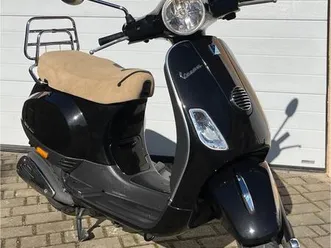 vespa-piaggio-lx-50-4v