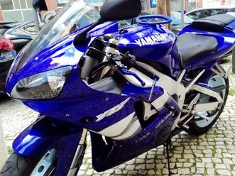 yamaha-r1-ano-2000-pontinha-e-famoes