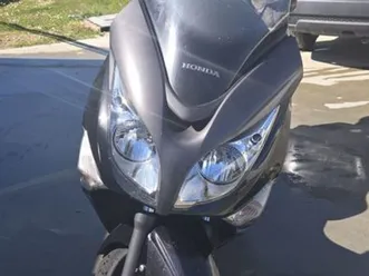 scooter-honda-silver-wing-400-charneca-de-caparica-e-sobreda