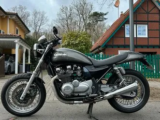 kawasaki-zephyr-750-cafe-racer