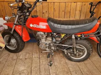 honda-cy-50-mit-2-motoren-und-viel-ersatzteilen