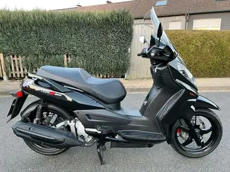 sym-citycom-s300i-neuzustand-tuv