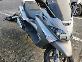 piaggio-x-evo