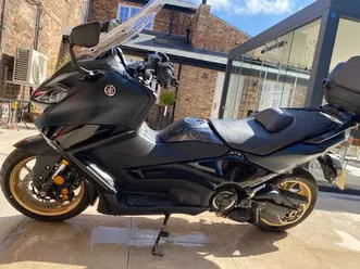 yamaha-tmax-560-tech-scooter-petrol-cvt-v-belt-euro-5-47-ps-562-cc