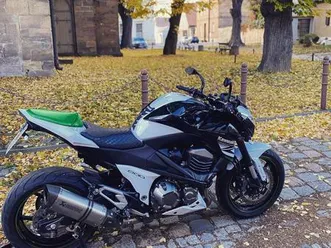 kawasaki-z800-abs-i-akrapovic-i-neu-bereift
