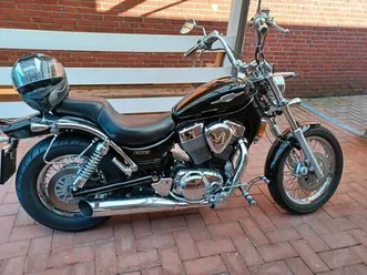 suzuki-boulevard-s83-intruder-vs-1400