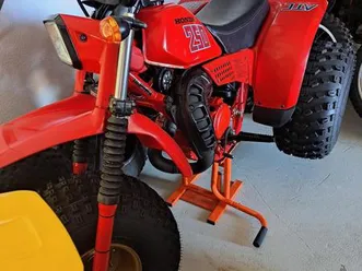 honda-atc-250-dreirad-quad-motocross-selten