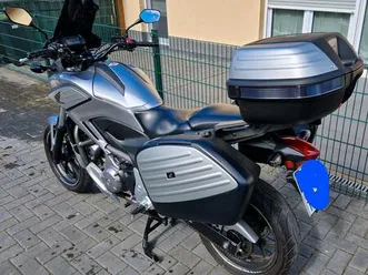 honda-nc700x-mit-honda-koffer-und-topcase