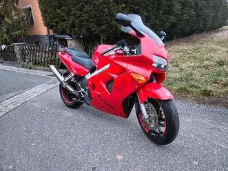 honda-vfr-800-fi-rc46