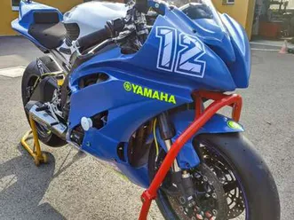 r6-rj15-ringfahrzeug