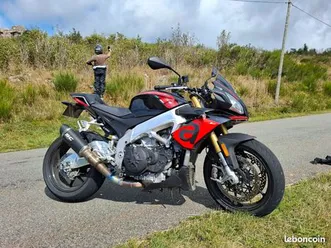 aprilia-tuono-v4-rr-2018