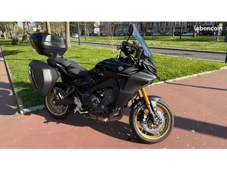 tracer-9gt-de-direction