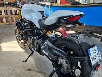 ducati-monster-1200-s