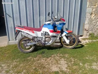 honda-650-africa-twin-xrv